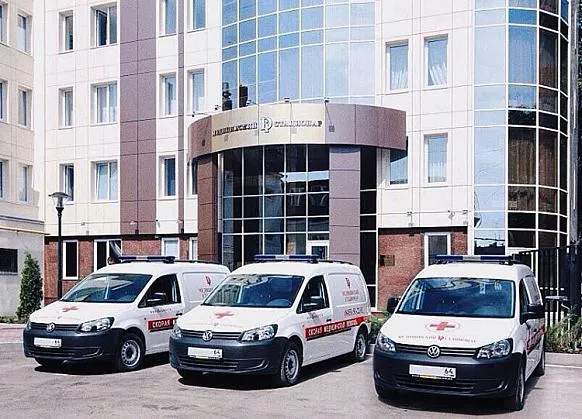Специалисты выездных бригад врачей провели в районах более 10 000 осмотров